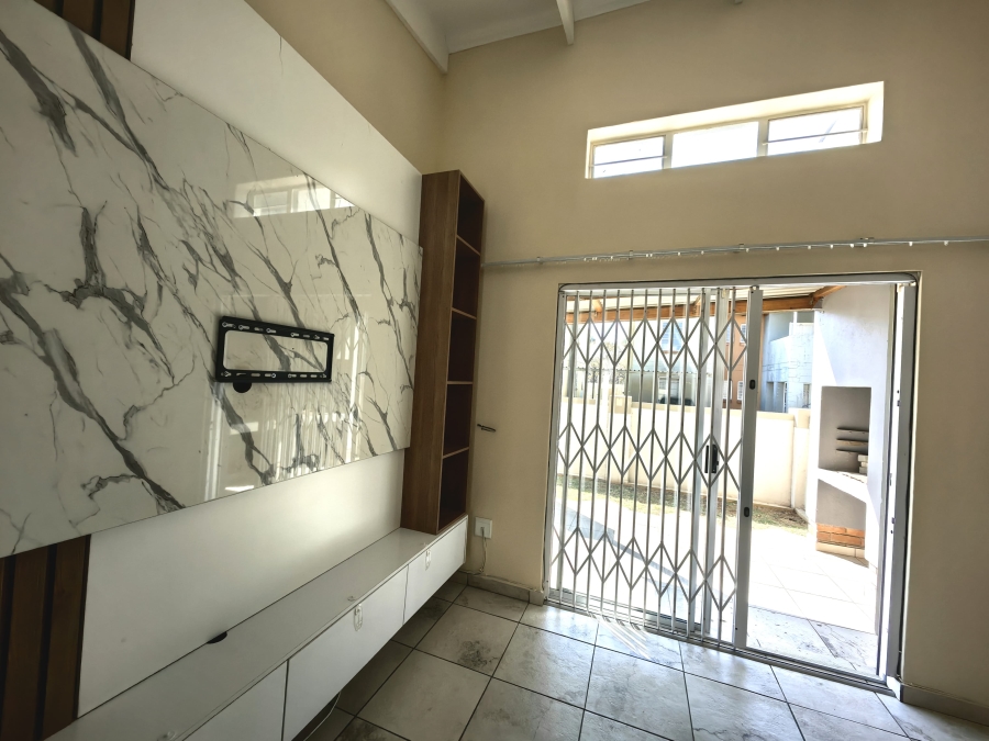 3 Bedroom Property for Sale in Waterval East North West
